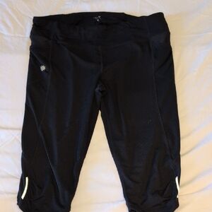Athleta Black Women's Athletic Capri Length Legging